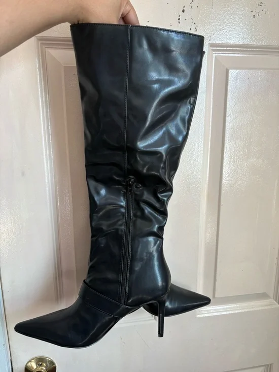 Black Over-the-Knee Pointed Stiletto Boots with Pocket Detail - Picture 5 of 5